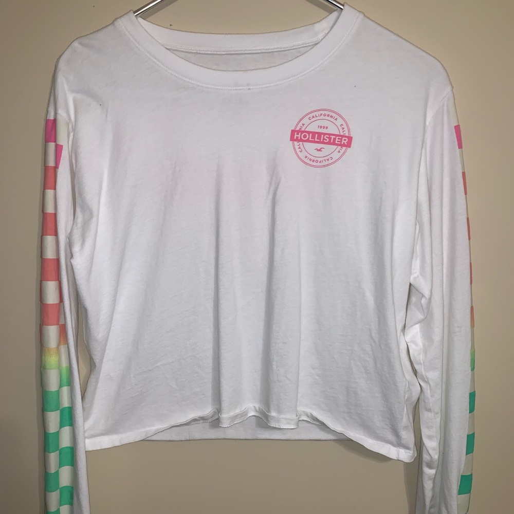 Hollister Graphic Tee